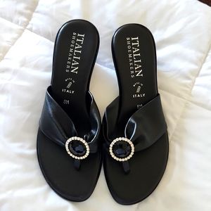 Italian Shoe Maker Thong Black Sandals With Rhinestone Accents Size 8